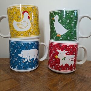 Yellow and Green Farm Animal Mugs Set for Dining